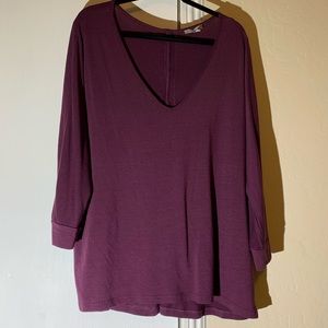 🌻Charlotte Russe Shirt Size XL Zipper Detail Back